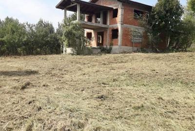 Casă cu 4 camere în Central - 7