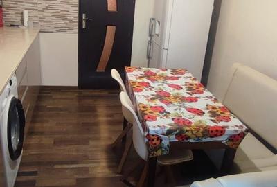 Apartament cu 2 camere decomandat în Vărsătura - 3