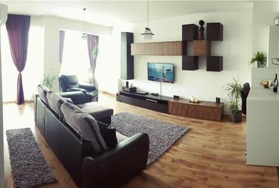 Apartament cu 2 camere decomandat, mobilat în Soarelui