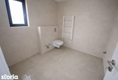 Casă cu 5 camere cu Teren 500 Mp în Podu Roș - 8