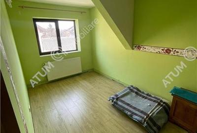 Casă individuală cu 7 camere cu Canalizare în Sub Arini - 15