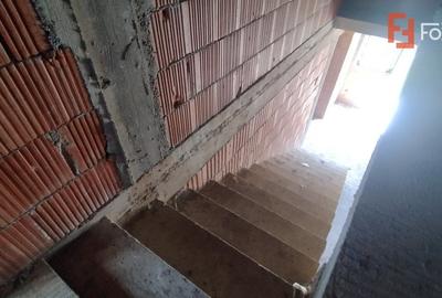 Duplex cu 7 camere cu Teren 500 Mp în Săcălaz - 8