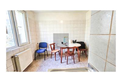 Apartament cu 3 camere decomandat în Politehnica - 9