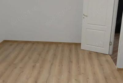 Garsonieră decomandată în Rahova
