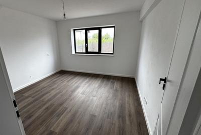 Casă cu 4 camere în Gherăiești