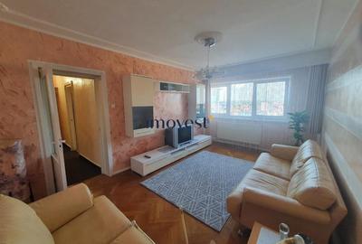 Apartament cu 4 camere decomandat în 14 Mai - 1