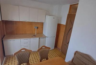 Apartament cu 3 camere decomandat în Nord - 2