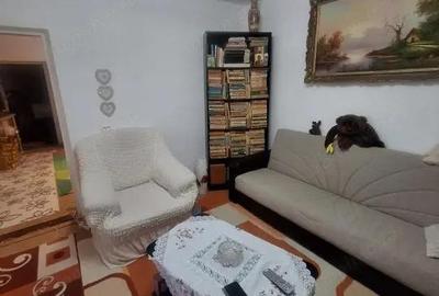 Km. 5 - Viile Noi, casa 4 camere, libera, pe colt - 3