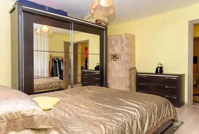 Casă cu 4 camere cu Teren 3500 Mp în Hemeiuș - 3