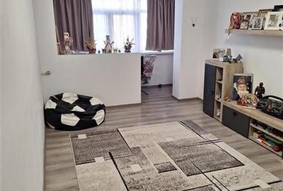 Apartament cu 2 camere decomandat în Ultracentral