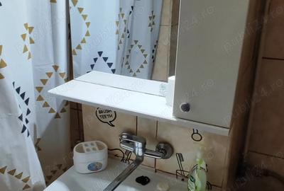 Apartament cu 3 camere semidecomandat în Târgșoru Nou - 9