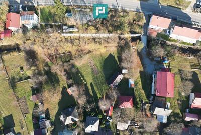 Casa de lemn, cu teren in Bor?a - 3