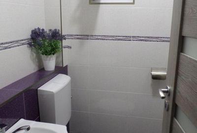 Apartament cu 3 camere decomandat în 9 Mai - 13