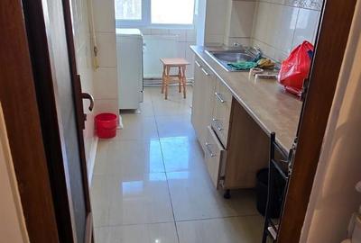 Garsonieră decomandată în Radu Negru