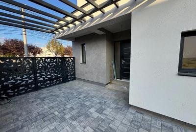 Casă cu 4 camere cu Teren 312 Mp în Lipovei - 1