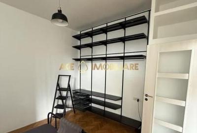 Apartament cu 2 camere decomandat, mobilat în Universitate