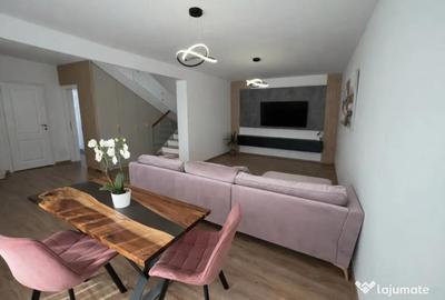 Casă cu 4 camere cu Teren 250 Mp în Central