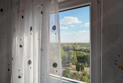 Inchiriez apartament cu doua camere decomandat in zona Polivalenta Inchiriez apartament cu doua camere decomandat in zona Polivalenta - 8