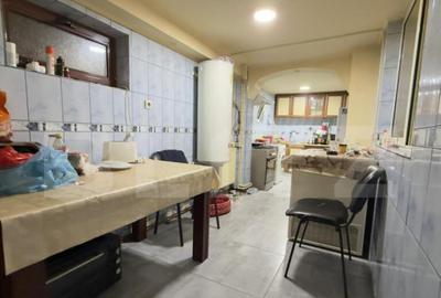 Casa de vanzare, la 11 km de Targu Jiu - 10