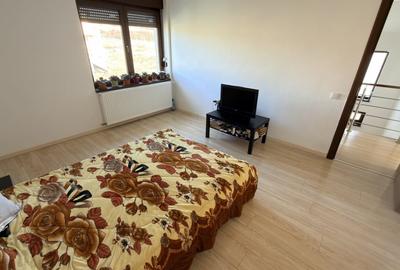 Casă individuală cu 5 camere cu Canalizare în Broscărie - 10