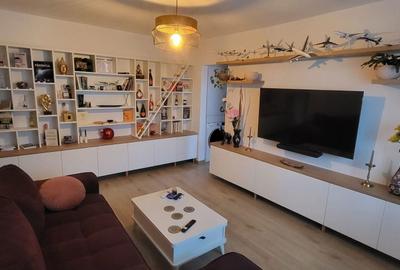 Apartament cu 3 camere semidecomandat în Central - 4