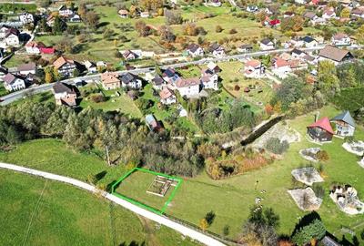 Teren Intravilan - 1