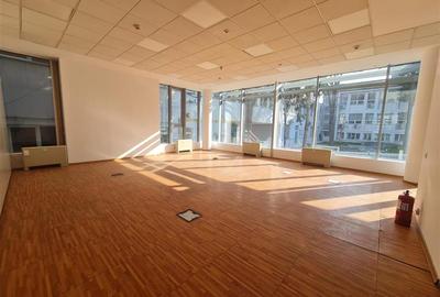 Birou, de 160 mp, în Domenii - 2