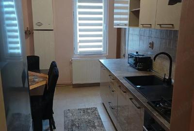 Apartament cu 2 camere decomandat în Tudor Vladimirescu - 1