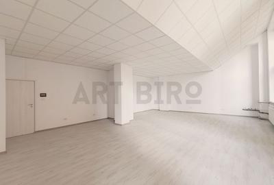 Birou, 210 mp în Politehnica