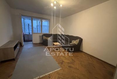 Apartament cu 3 camere decomandat în Șagului