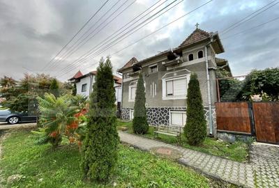 Casa individuala de vanzare, 110 mp + 2700 mp teren,  la 11 km de Bistrita