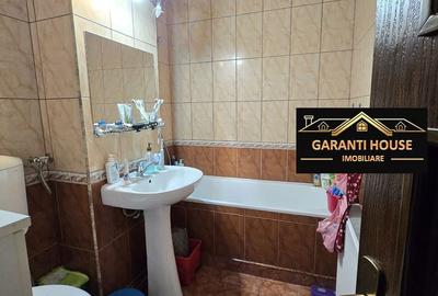 Apartament cu 4 camere decomandat în Gării