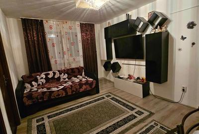 Apartament cu 3 camere decomandat în Central - 2