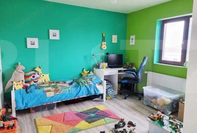 Casă cu 5 camere cu Teren 605 Mp în Urseni - 3