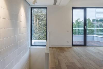 Casă individuală cu 18 camere cu Canalizare în Ultracentral - 3