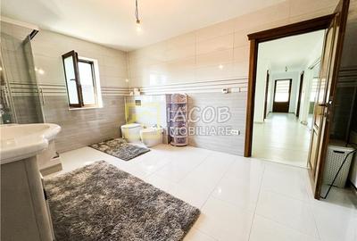 Vila moderna S+P+E cu finisaje premium, str. Dimitrie Cantemir, Bacau  Comision - 14