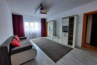 Apartament cu 3 camere decomandat în Valea Adâncă - 1