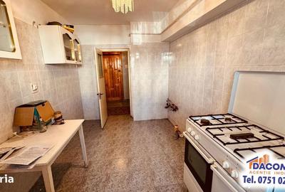 Apartament cu 2 camere decomandat în Mazepa 2 - 3
