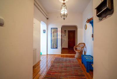 Apartament cochet cu 6 camere, in inima statiunii Sinaia, zona Furnica - 13