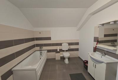 Vila mobilata si utilata- 4 camere - 2 bai - 350mp teren - cartierul nou- beci - 8