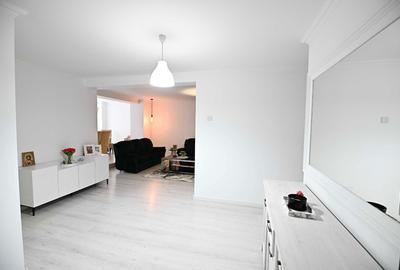 Apartament cu 4 camere decomandat în Central - 3