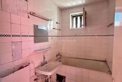 Apartament cu 3 camere semidecomandat în Central - 2