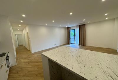 Apartament cu 4 camere în Ștefan cel Mare