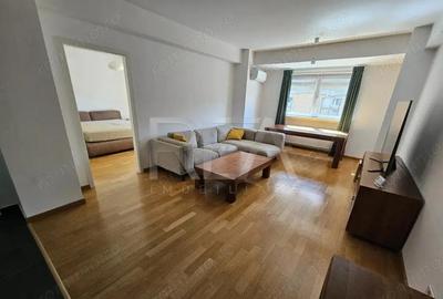 3 Camere, Vis-a-vis de Universitatea Na?ionala de Muzica - 2