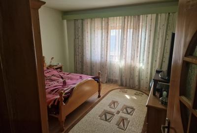 De Inchiriat Apartament 3 camere decomandat Obcini De Inchiriat Apartament 3 camere decomandat Obcini - 6