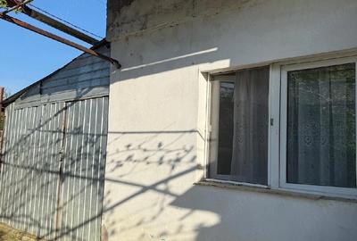 Casă cu Teren 1200 Mp în Central - 8
