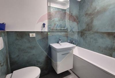 Apartament cu 3 camere de vânzare în zona 13 Septembrie - 8