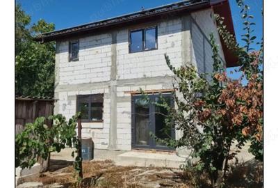 Casă în Central - 4