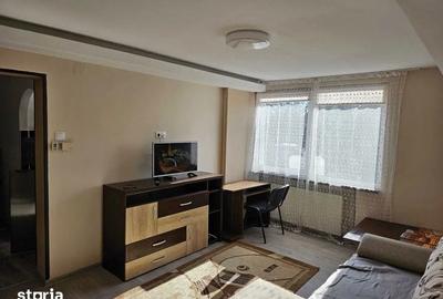 Apartament cu 2 camere decomandat în Cornișa - 7