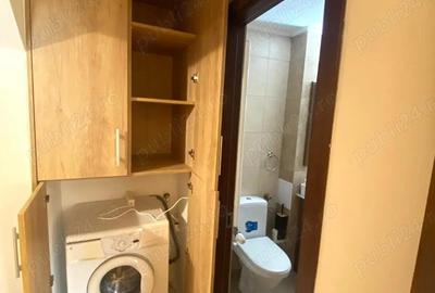 Apartament cu 3 camere decomandat în Rogerius